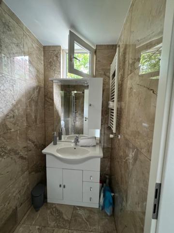 Apartament Cozy Flat Near Tivoli Park With Free Parking Lublana Zewnętrze zdjęcie